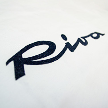 丽娃徽标T恤 - 服饰 | Riva Boutique